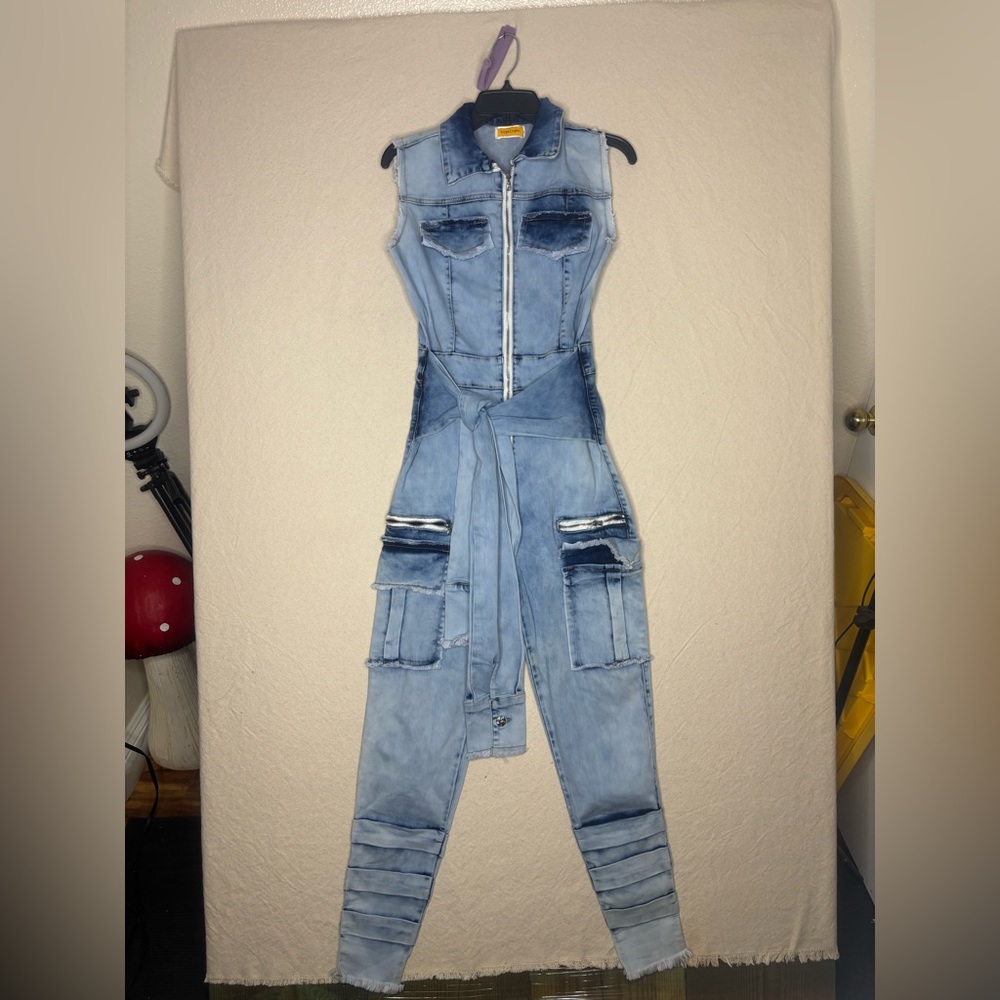 Women’s medium highlights Jean outfit